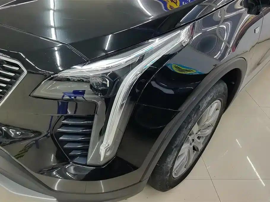 2022 Cadillac XT4 28T Two-Wheel Drive Luxury — миниатюра 5