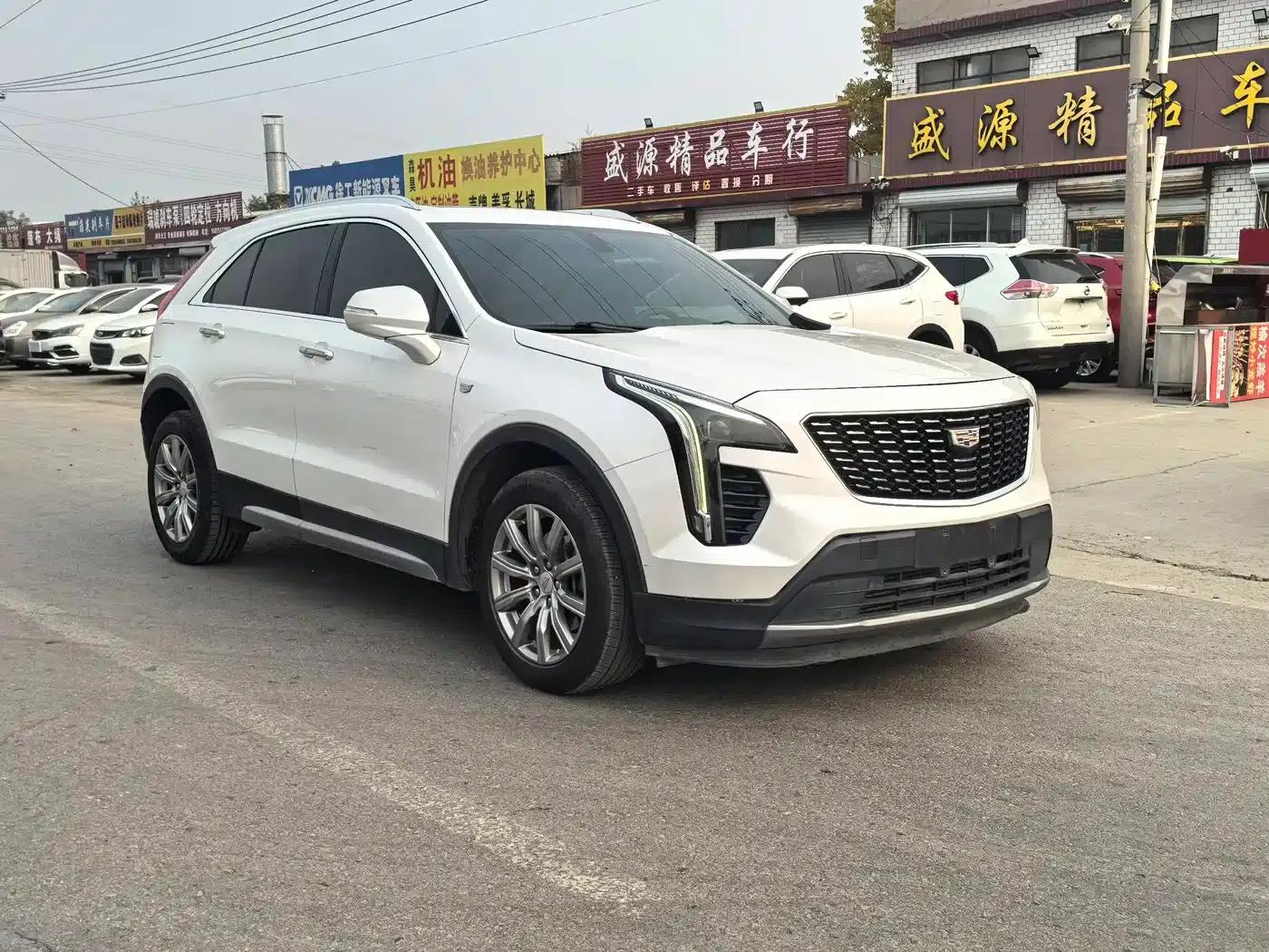 2020 Cadillac XT4 Facelift 28T Two-Wheel Drive Premium Model — миниатюра 3