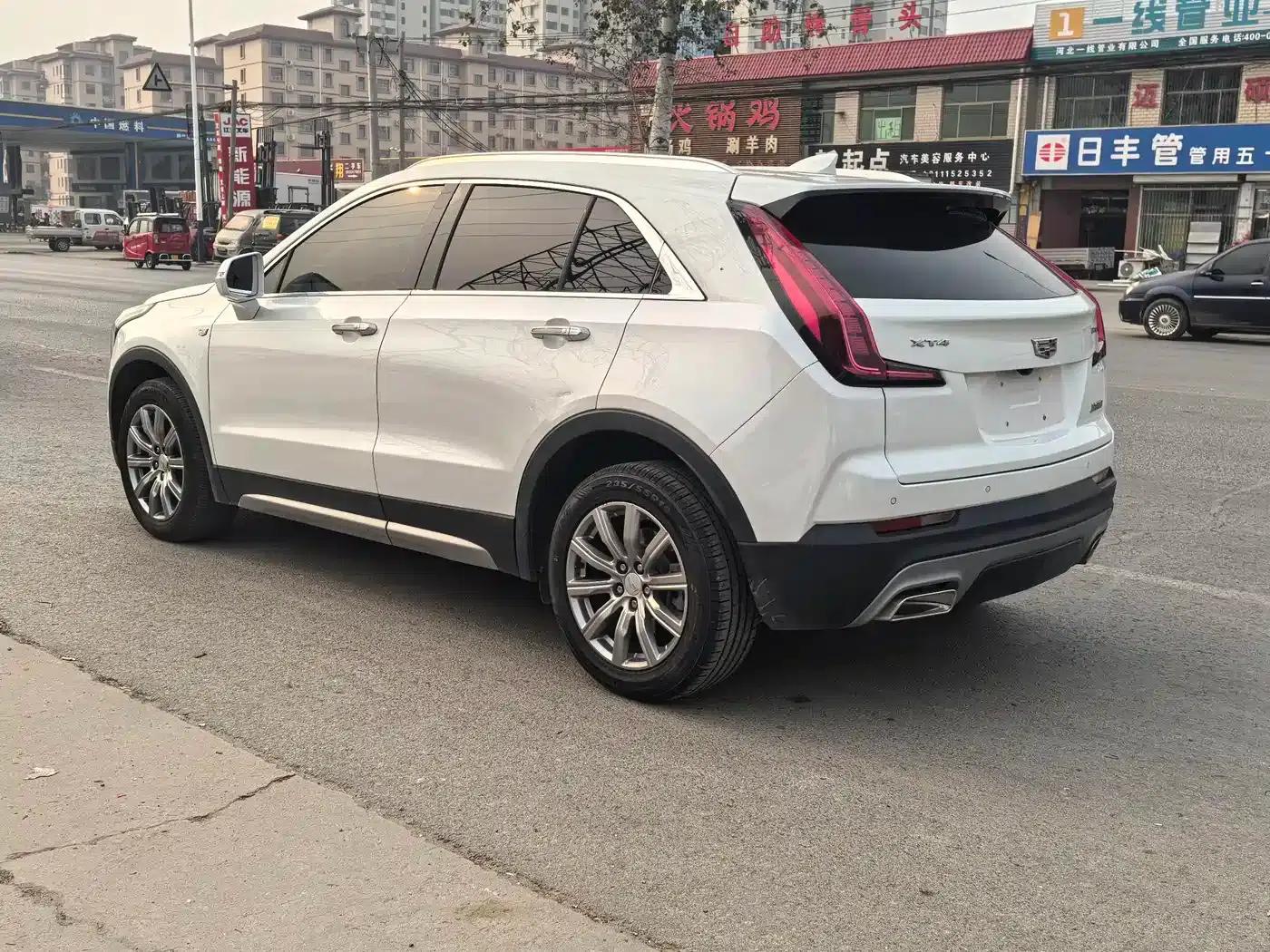 2020 Cadillac XT4 Facelift 28T Two-Wheel Drive Premium Model — миниатюра 6