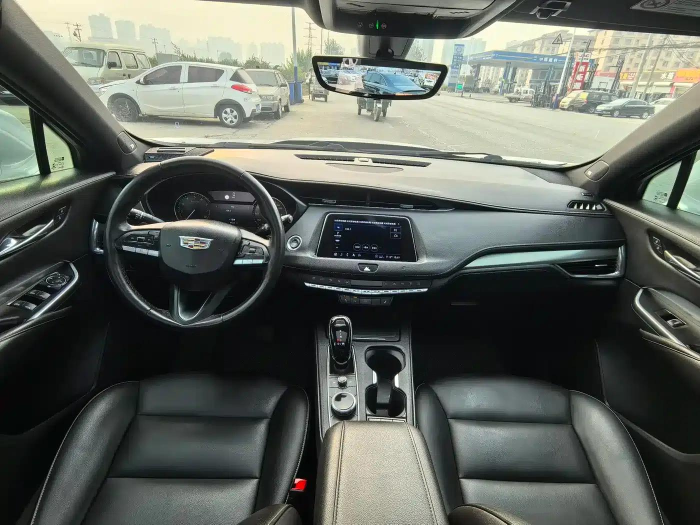 2020 Cadillac XT4 Facelift 28T Two-Wheel Drive Premium Model — миниатюра 10