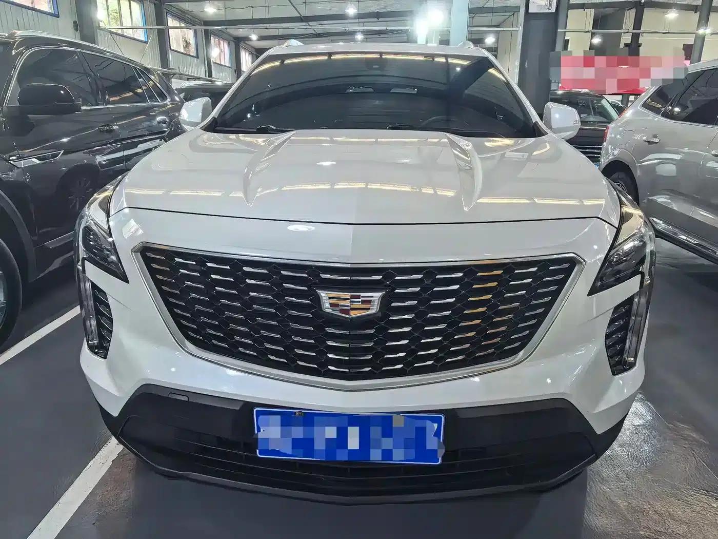 Cadillac XT4 2022 28T 2WD Fashion Edition — миниатюра 2