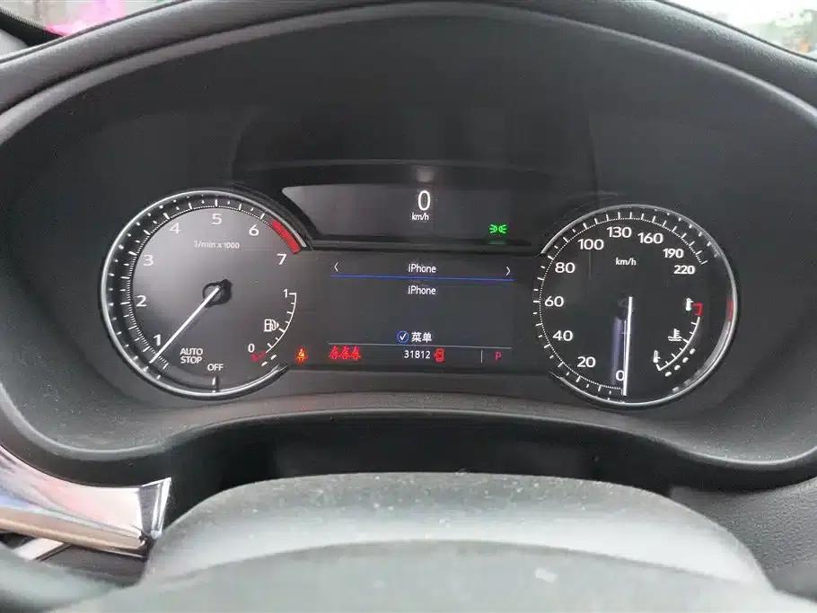 Cadillac XT4 2021 28T Two-Wheel Drive Technology Edition — миниатюра 14