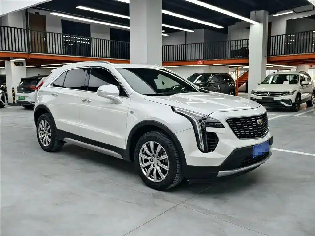 Cadillac XT4 2021 28T Two-Wheel Drive Premium Edition — миниатюра 3