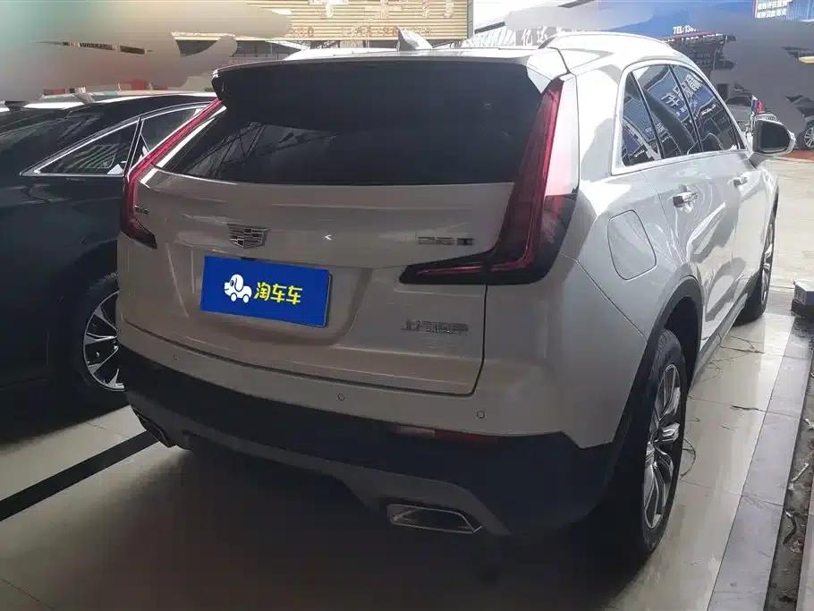 2018 Cadillac XT4 28T Two-Wheel Drive Premium Edition — миниатюра 3