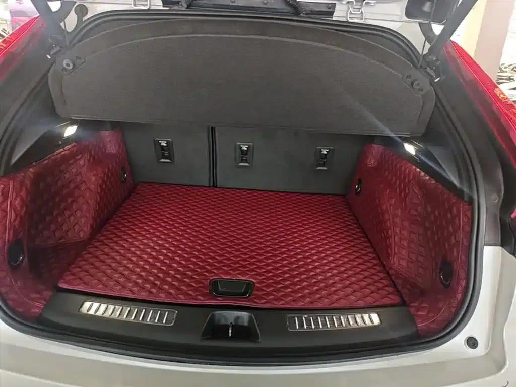 2020 Cadillac XT4 Facelift 28T Two-Wheel Drive Premium Model — миниатюра 19