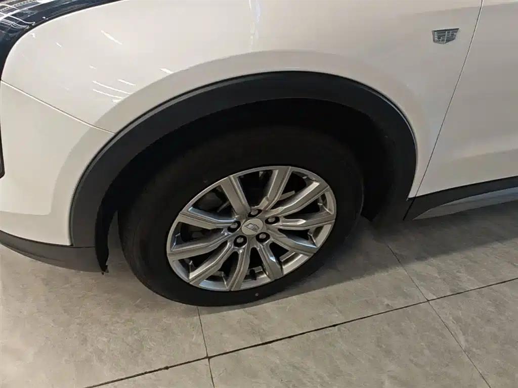 2020 Cadillac XT4 Facelift 28T Two-Wheel Drive Premium Model — миниатюра 23