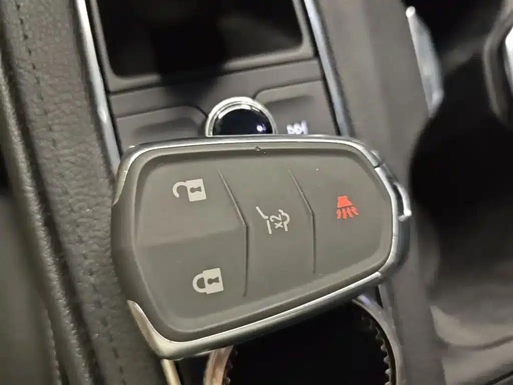 2020 Cadillac XT4 Facelift 28T Two-Wheel Drive Premium Model — миниатюра 9