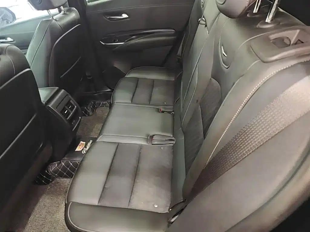 2020 Cadillac XT4 Facelift 28T Two-Wheel Drive Technical Edition — миниатюра 17