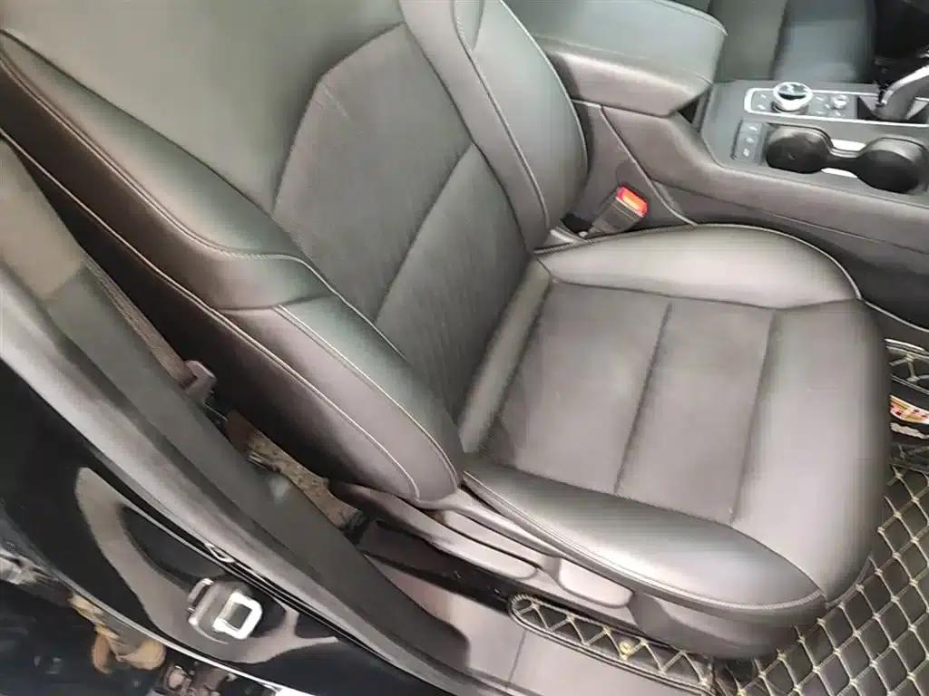 2020 Cadillac XT4 Facelift 28T Two-Wheel Drive Technical Edition — миниатюра 25