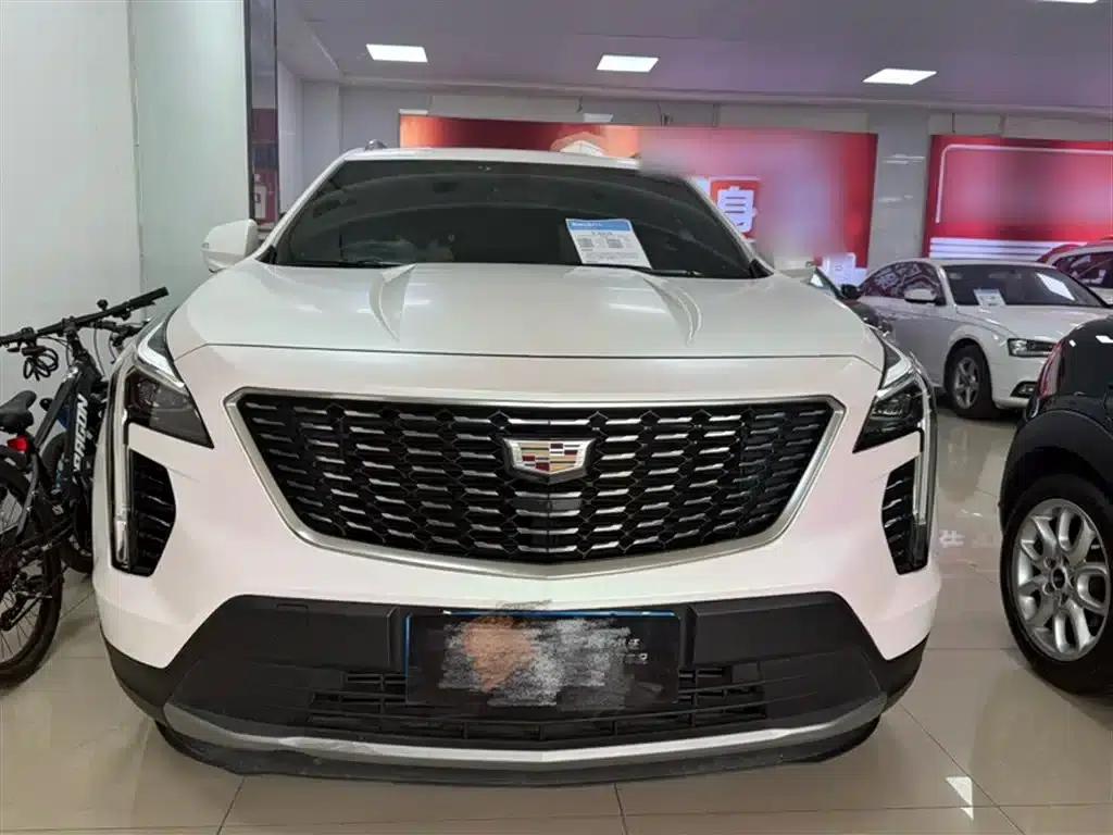 Cadillac XT4 2021 28T Two-Wheel Drive Premium Edition — миниатюра 7