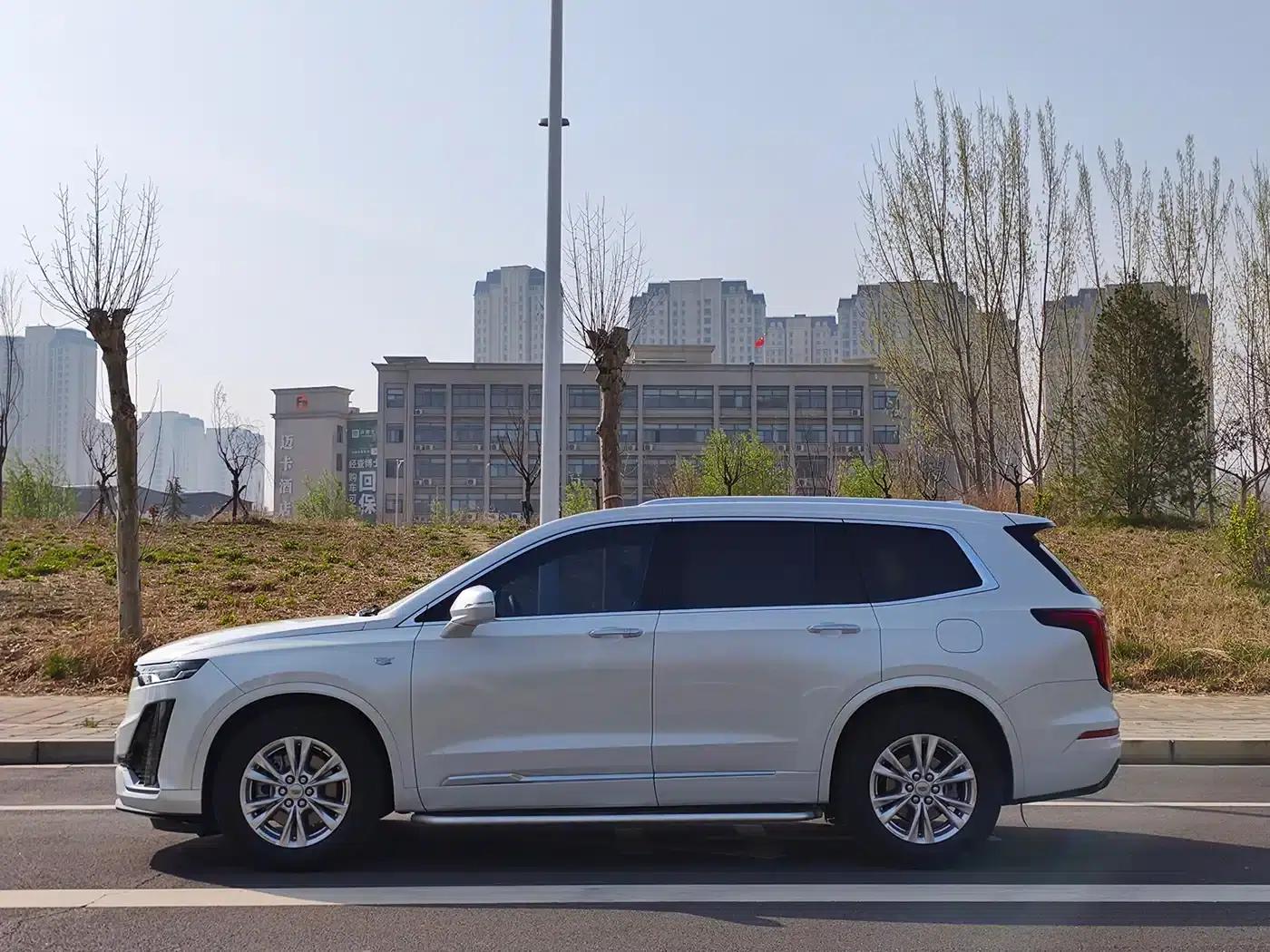 Cadillac XT6 2020 28T 7-Seat Luxury Edition — миниатюра 5
