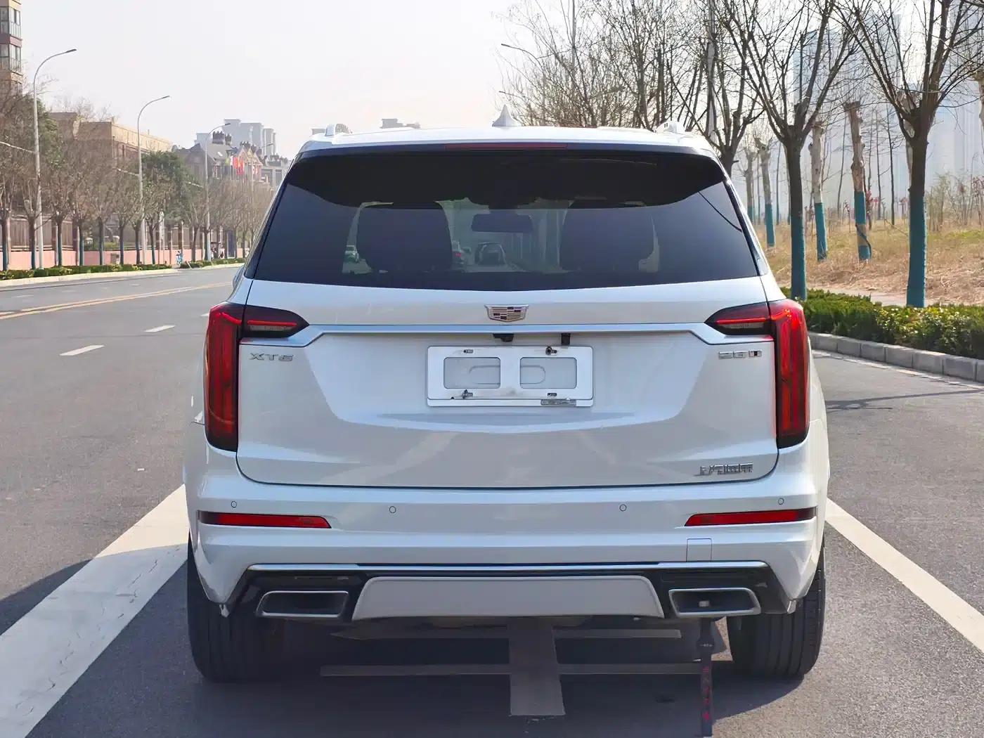 Cadillac XT6 2020 28T 7-Seat Luxury Edition — миниатюра 10