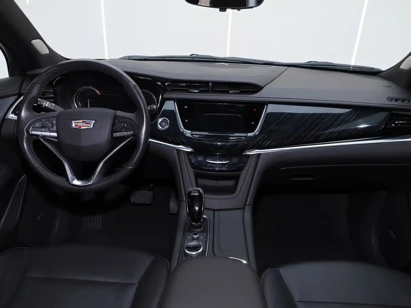 Cadillac XT6 2022 2.0T 7-seater AWD Luxury Standard Edition — миниатюра 11