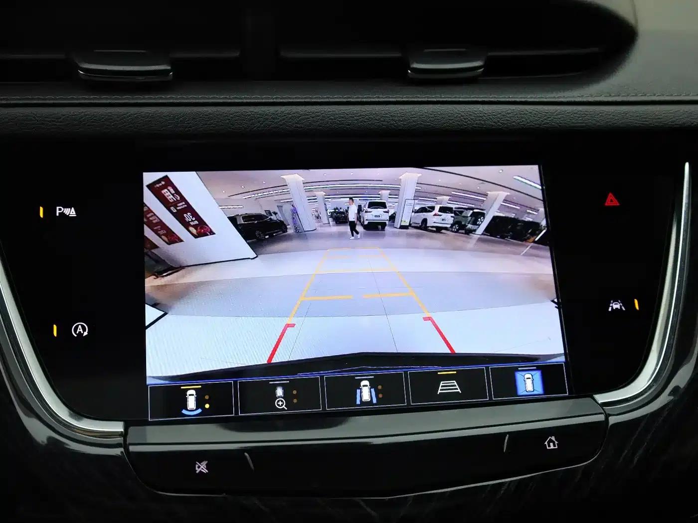 Cadillac XT6 2022 2.0T 7-seater AWD Luxury Standard Edition — миниатюра 19