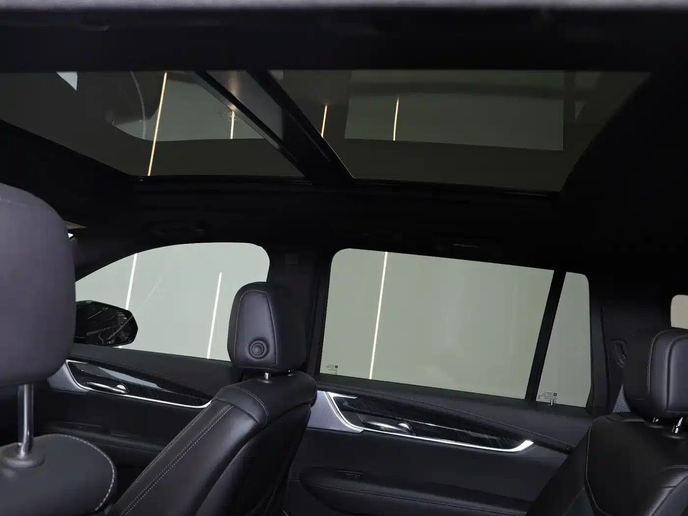 Cadillac XT6 2022 2.0T 7-seater AWD Luxury Standard Edition — миниатюра 21