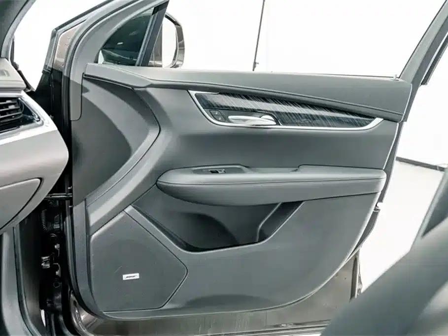2020 Cadillac XT6 28T Six-Seat Luxury — миниатюра 13