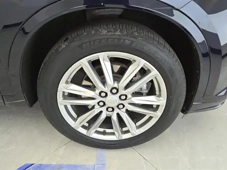 Cadillac XT6 2022 2.0T Six-Seat AWD Luxury — миниатюра 6