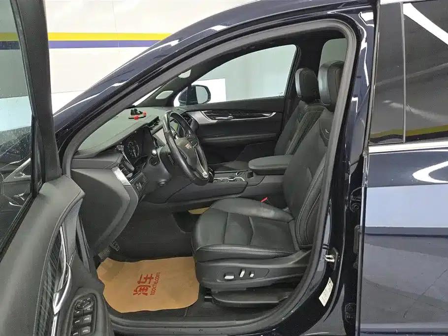 Cadillac XT6 2022 2.0T Six-Seat AWD Luxury — миниатюра 9