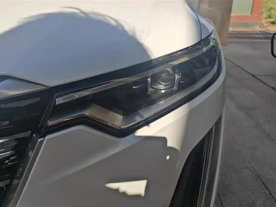 2020 Cadillac XT6 28T Six-Seat Luxury — миниатюра 5