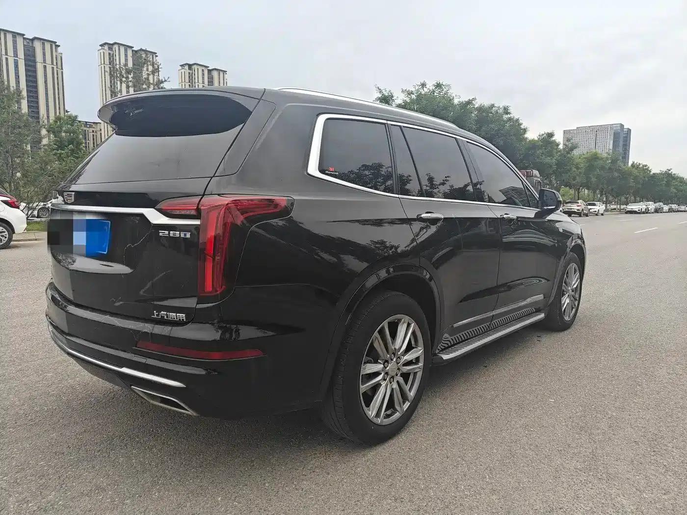 Cadillac XT6 2022 2.0T Six-Seat AWD Luxury — миниатюра 4