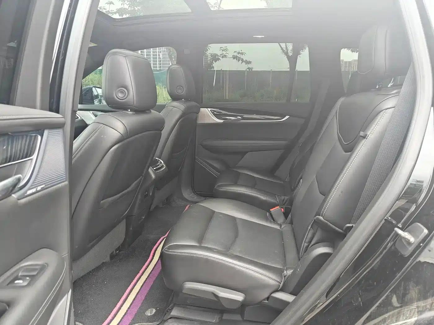 Cadillac XT6 2022 2.0T Six-Seat AWD Luxury — миниатюра 9