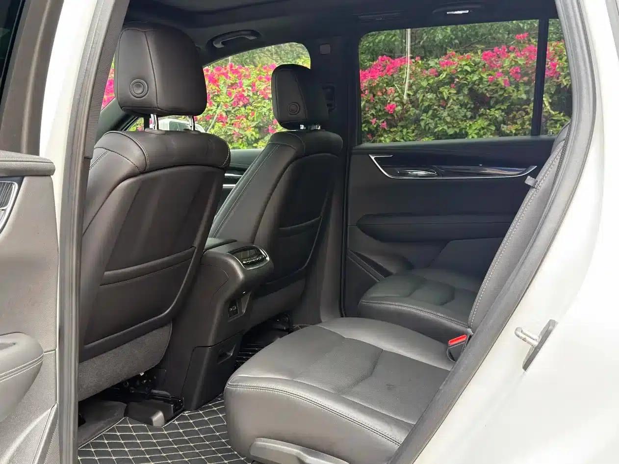 2020 Cadillac XT6 28T Six-Seat AWD Luxury — миниатюра 16