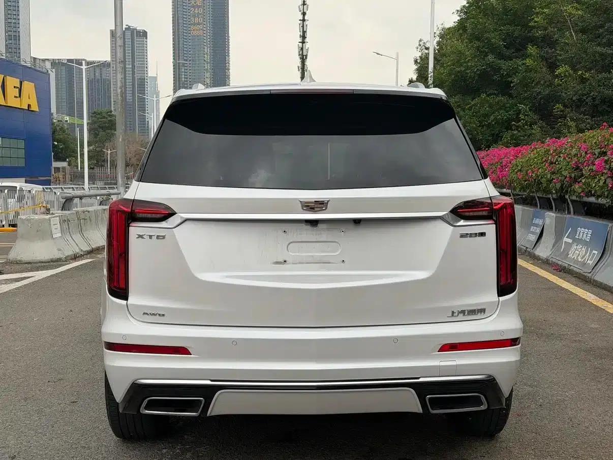2020 Cadillac XT6 28T Six-Seat AWD Luxury — миниатюра 6