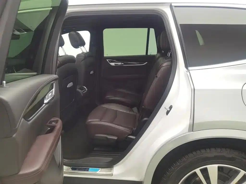 2020 Cadillac XT6 28T Six-Seat Luxury — миниатюра 15