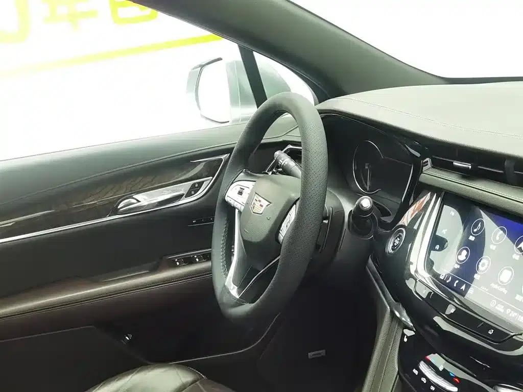 2020 Cadillac XT6 28T Six-Seat Luxury — миниатюра 22