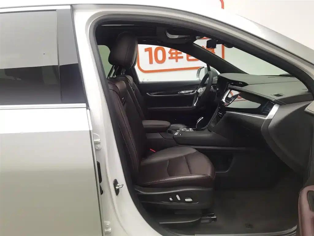 2020 Cadillac XT6 28T Six-Seat Luxury — миниатюра 23