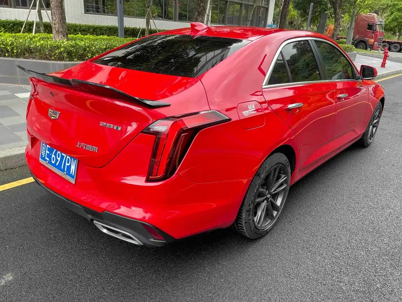 2022 Cadillac CT4 28T Luxury — миниатюра 4