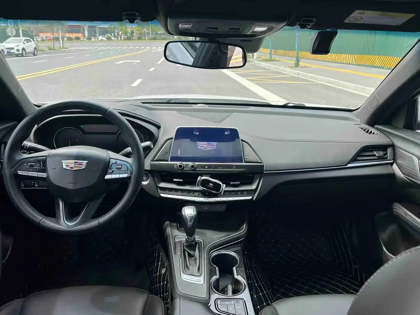 2020 Cadillac CT4 28T Fashion Edition — миниатюра 9
