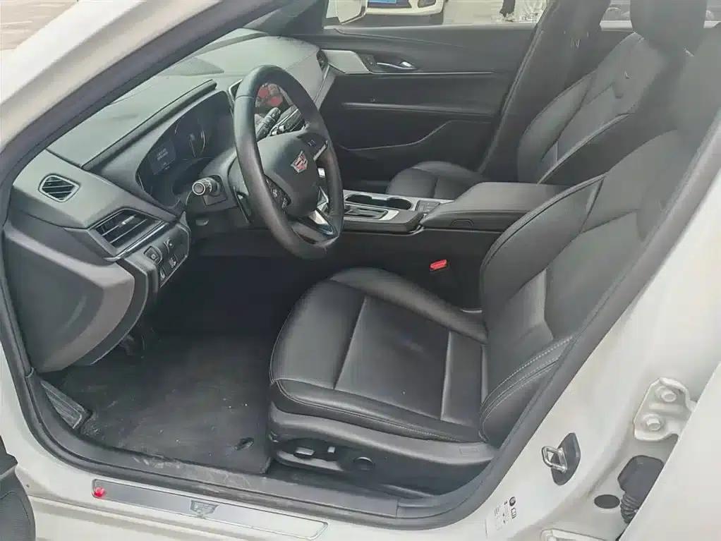 2021 Cadillac CT4 28T Luxury — миниатюра 5