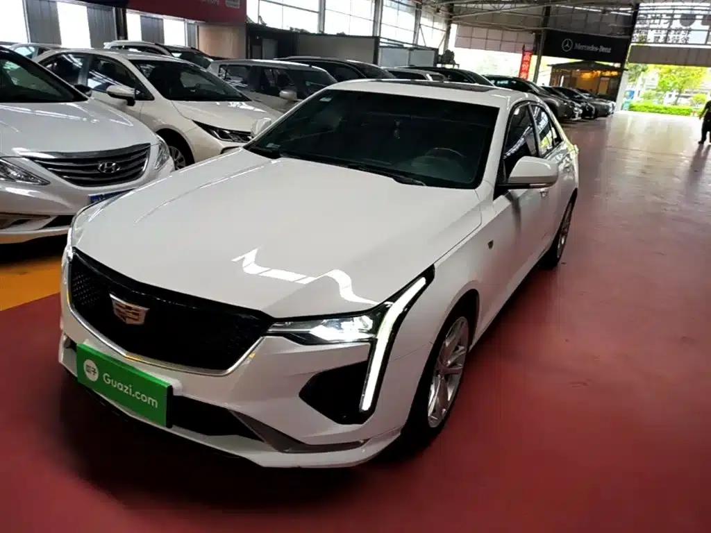 Cadillac CT4 2021 28T Fashion Edition — миниатюра 2