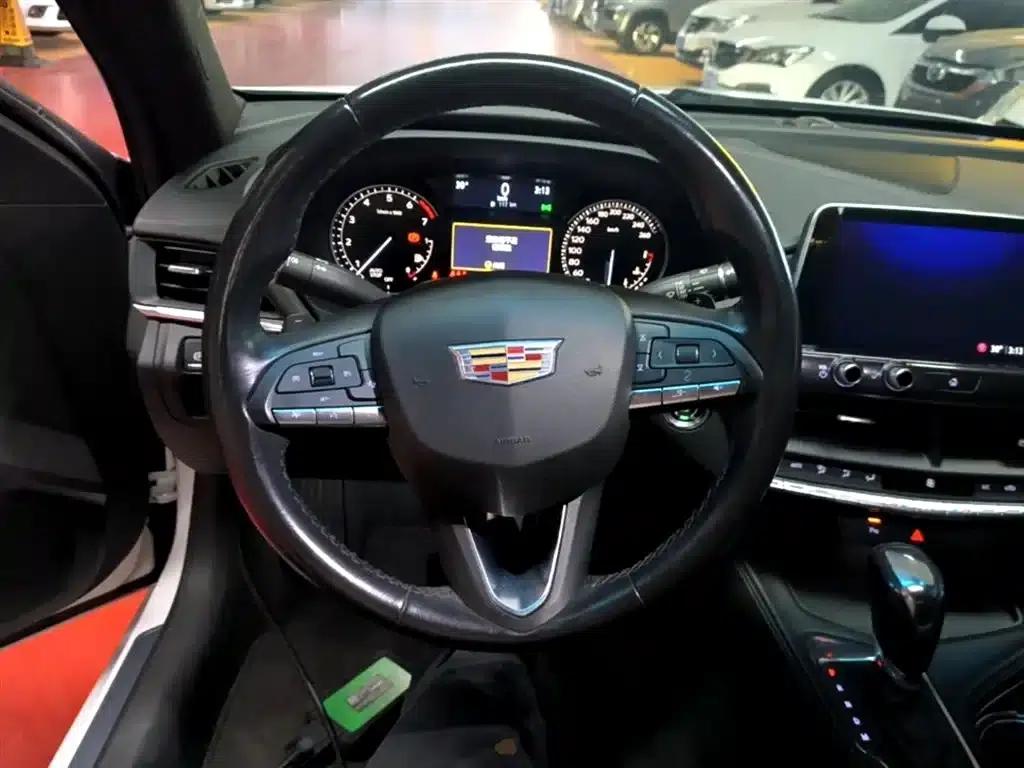 Cadillac CT4 2021 28T Fashion Edition — миниатюра 11