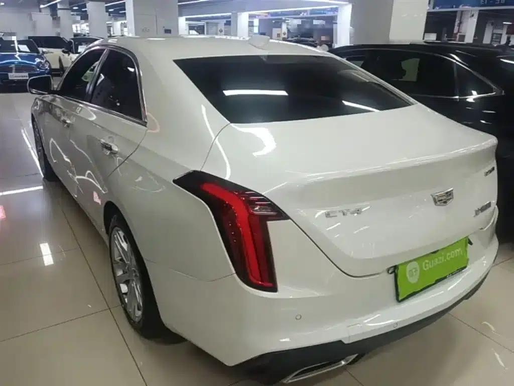 2023 Cadillac CT4 25T Fashion Edition — миниатюра 5