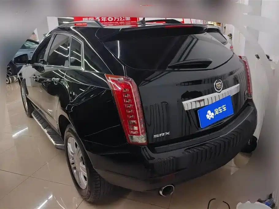2015 Cadillac SRX 3.0L Comfort — миниатюра 3