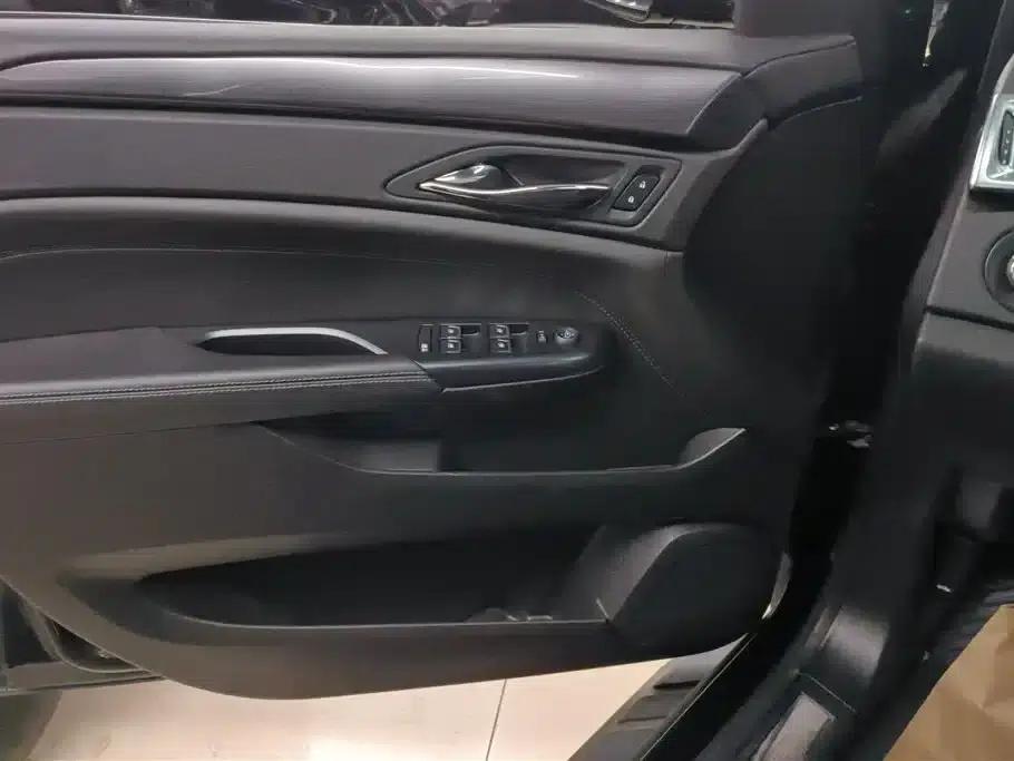 2015 Cadillac SRX 3.0L Comfort — миниатюра 6