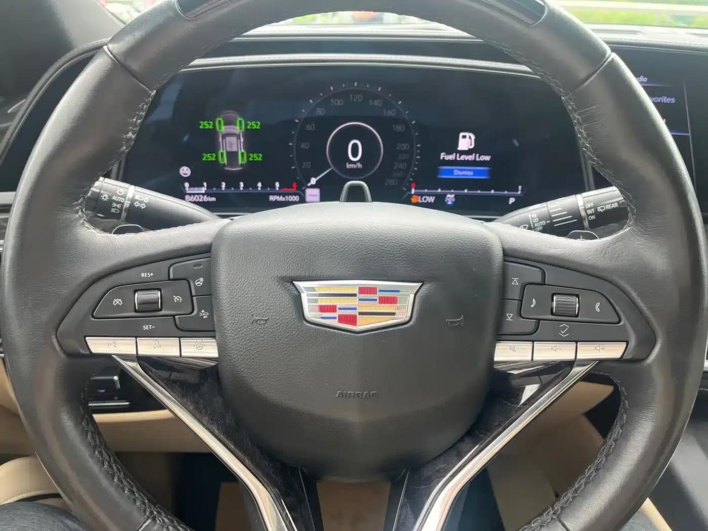 2023 Cadillac Escalade 3.0T Diesel — миниатюра 15