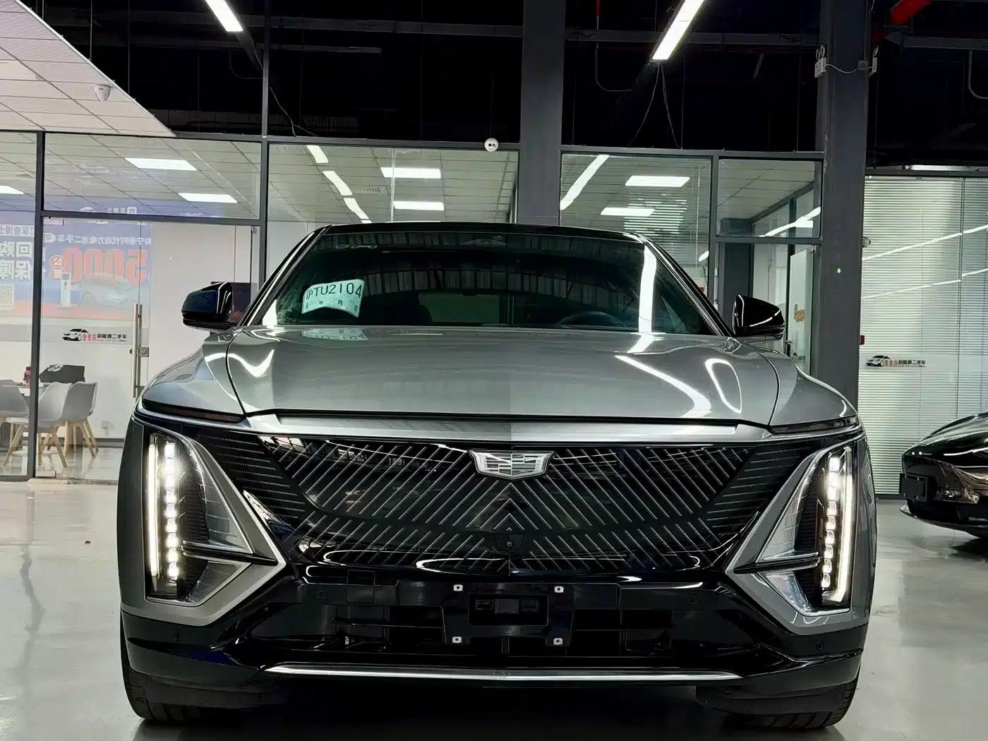iQ Ruige 2022 Rear-Wheel Drive Long-Range Luxury Edition — миниатюра 2