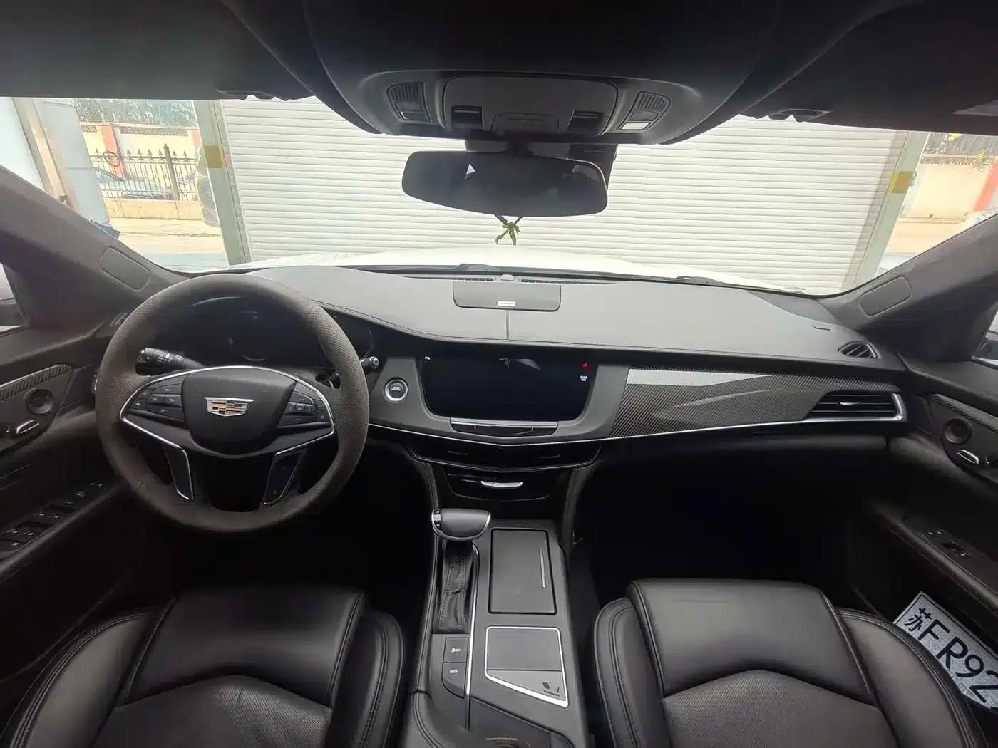 Cadillac CT6 Plug-in 2017 30E Elite — миниатюра 13
