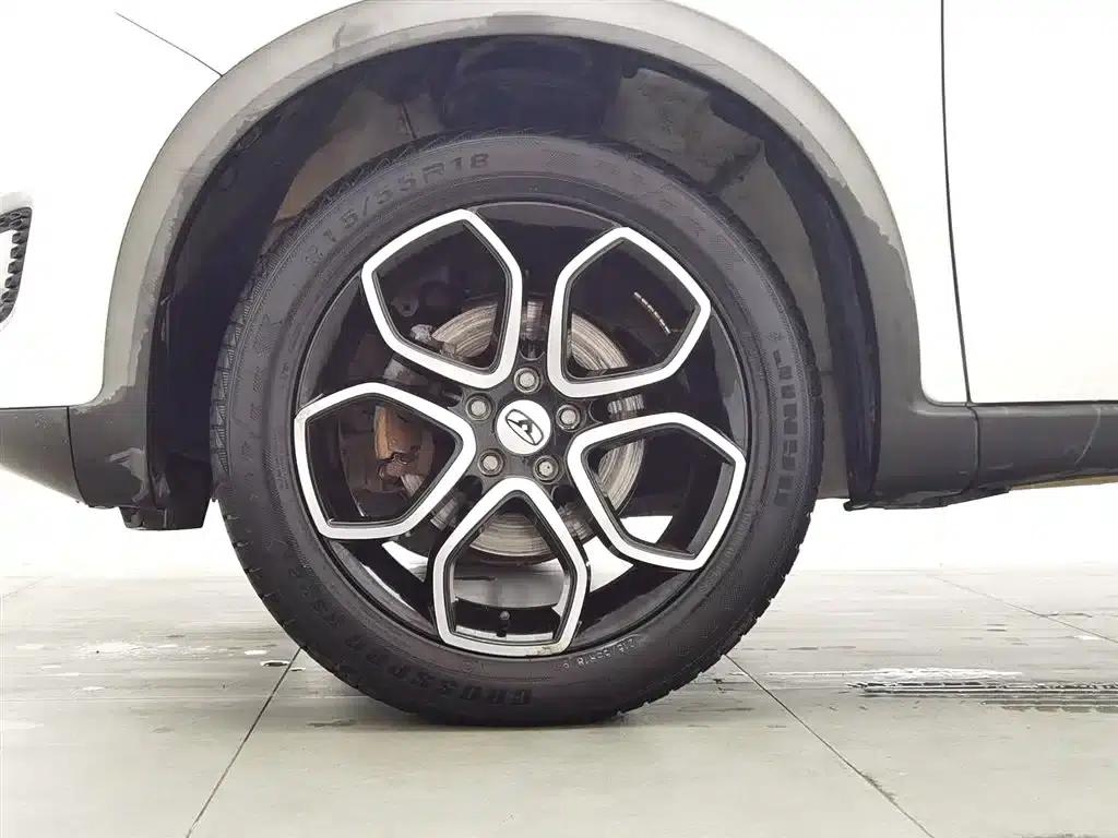 Kaiyi X3 2017 1.6L CVT Premium Edition (National V Emission Standard) — миниатюра 17