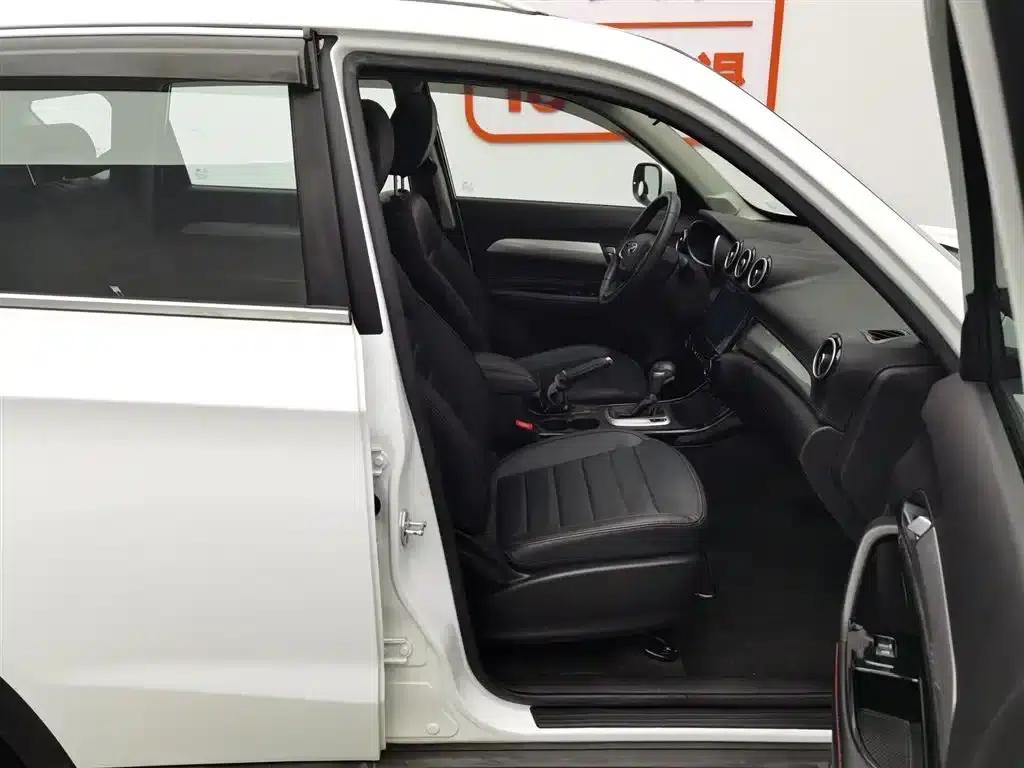 Kaiyi X3 2017 1.6L CVT Premium Edition (National V Emission Standard) — миниатюра 23