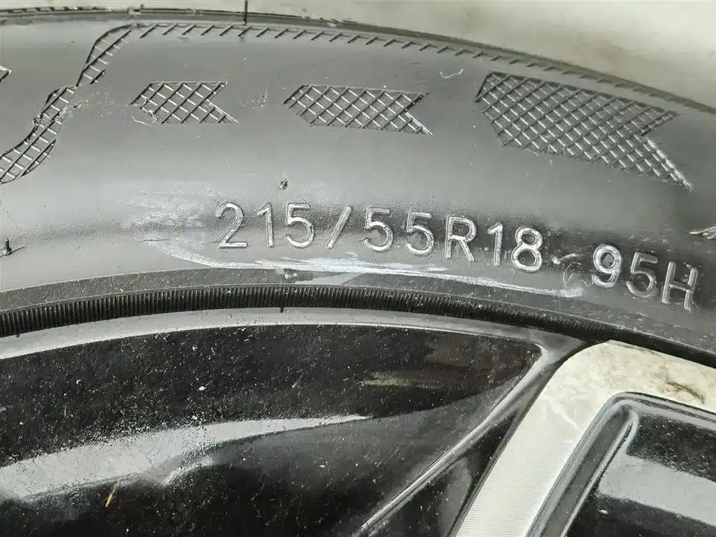 Kaiyi X3 2017 1.6L CVT Premium Edition (National V Emission Standard) — миниатюра 24