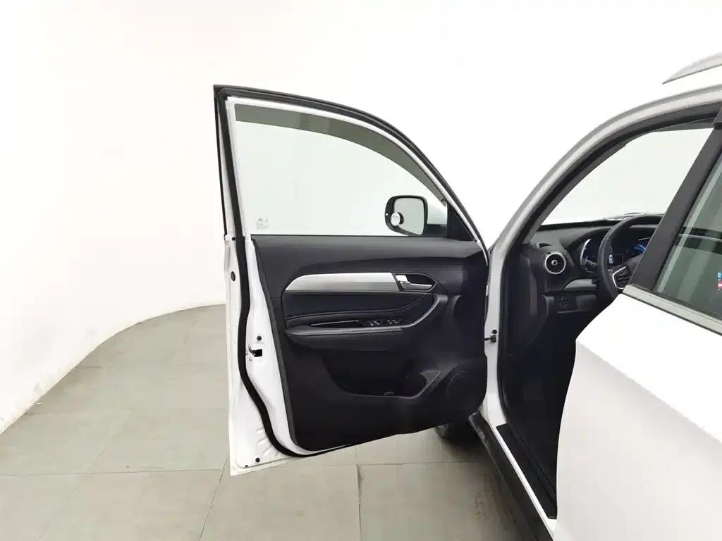 Kaiyi X3 2017 1.6L CVT Premium Edition (National V Emission Standard) — миниатюра 8