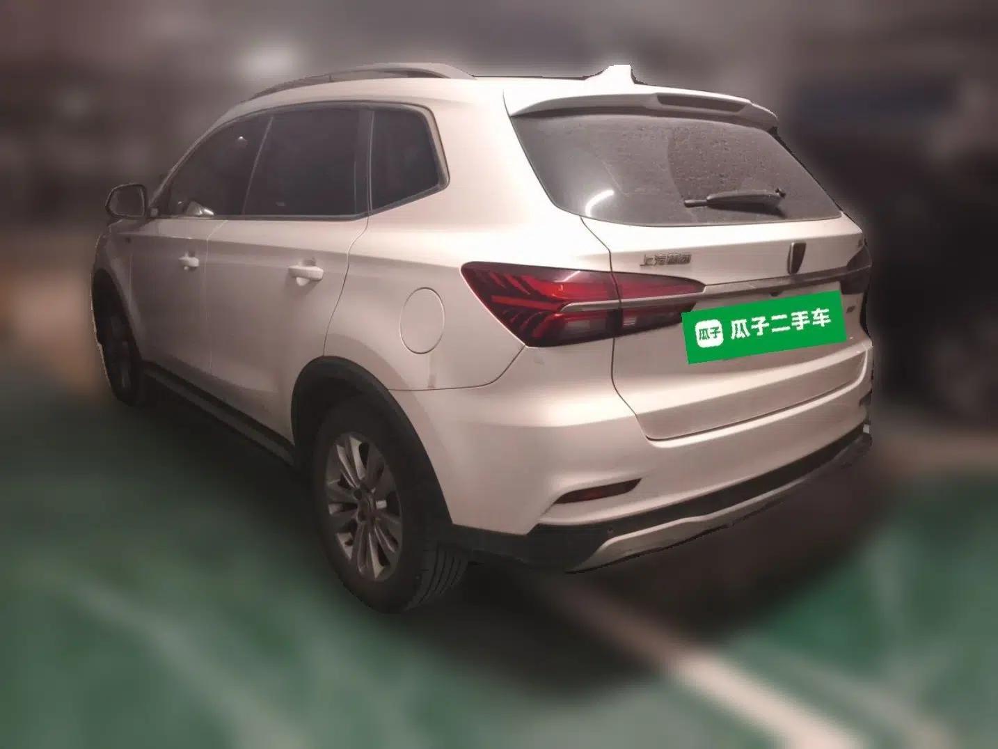Roewe RX5 2016 20T Two-Wheel Drive Manual Flagship Edition — миниатюра 4