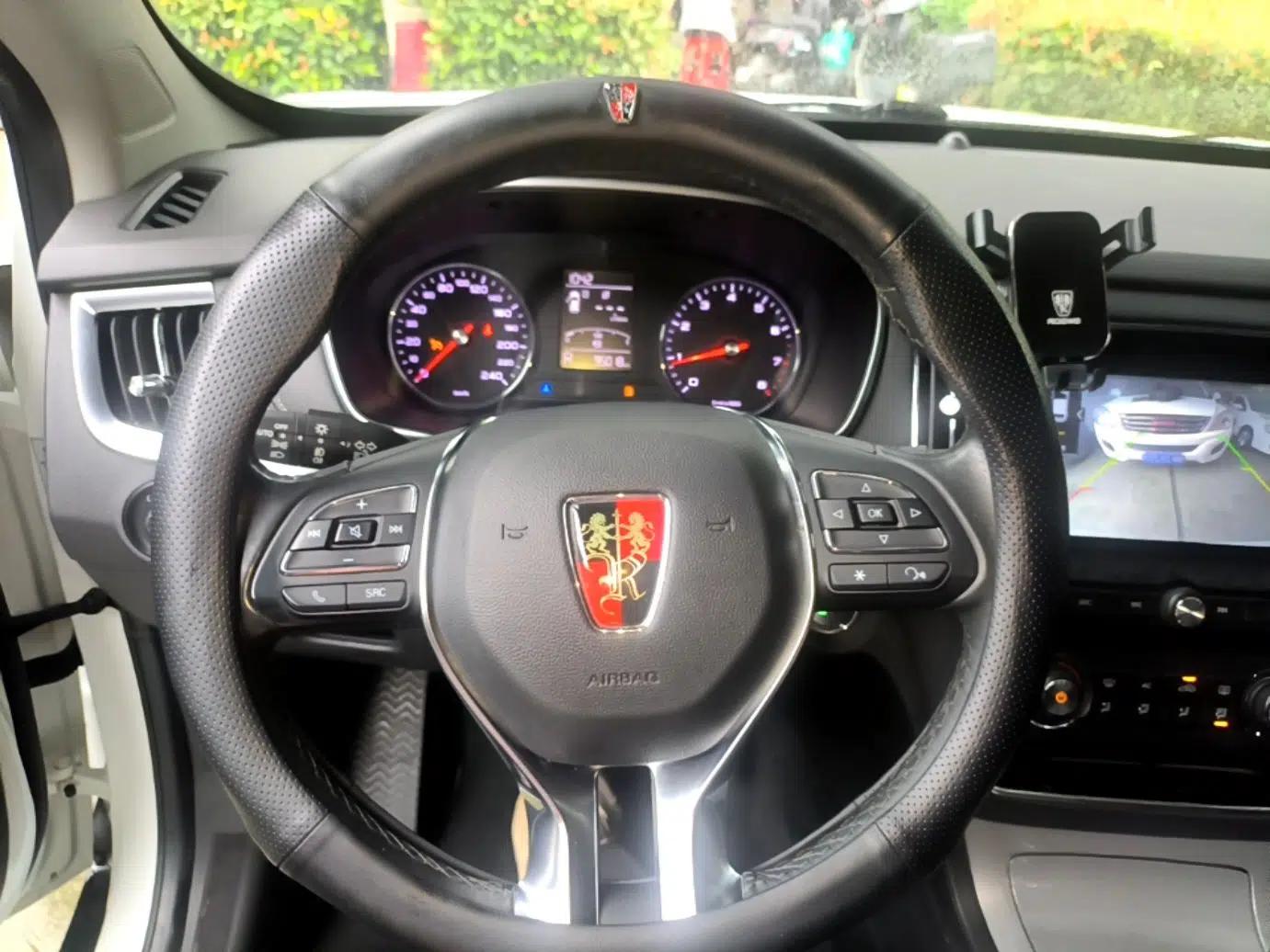 Roewe RX5 2018 20T Two-Wheel Drive Automatic Flagship Edition — миниатюра 13