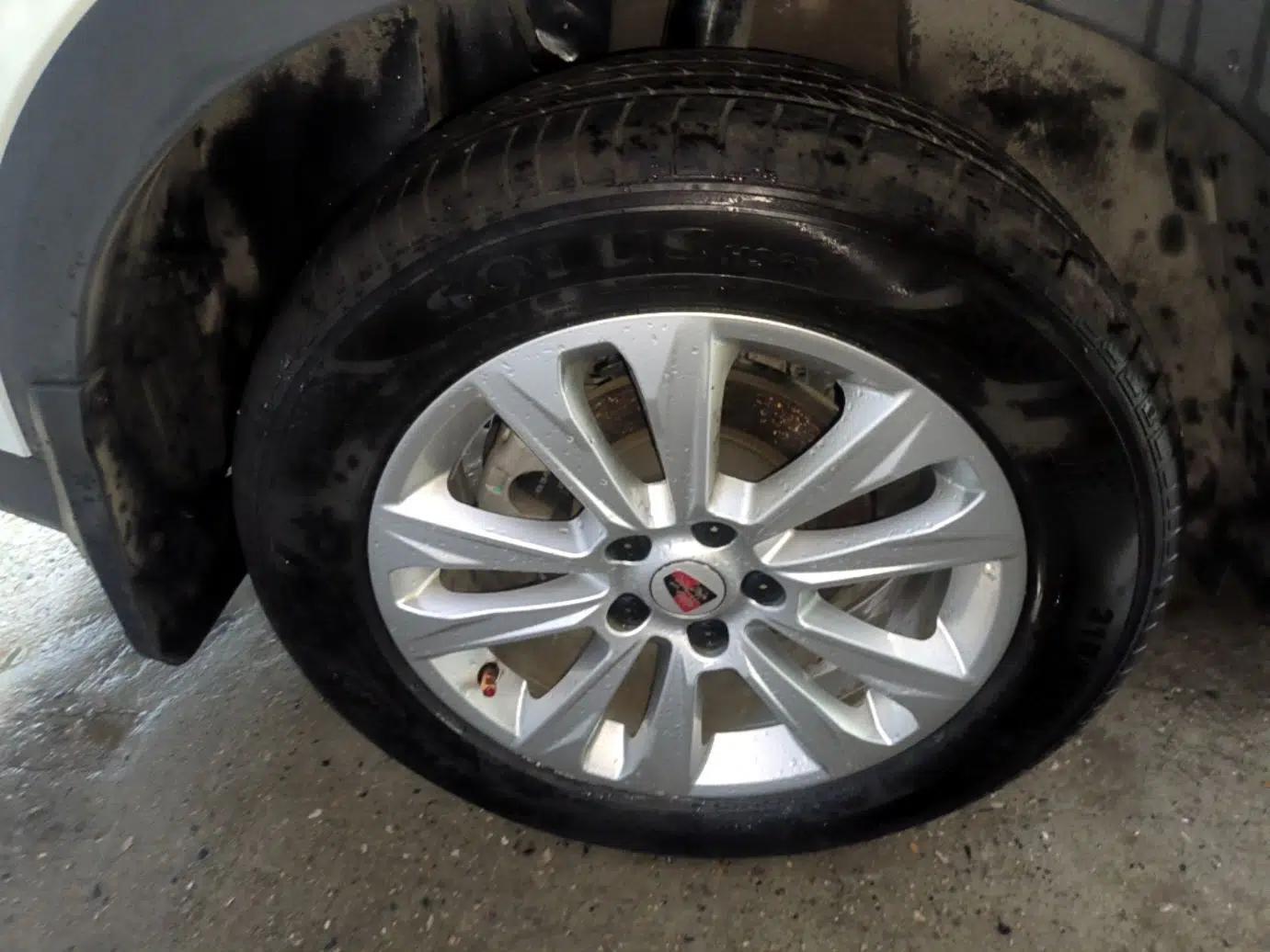 Roewe RX5 2018 20T Two-Wheel Drive Automatic Flagship Edition — миниатюра 10