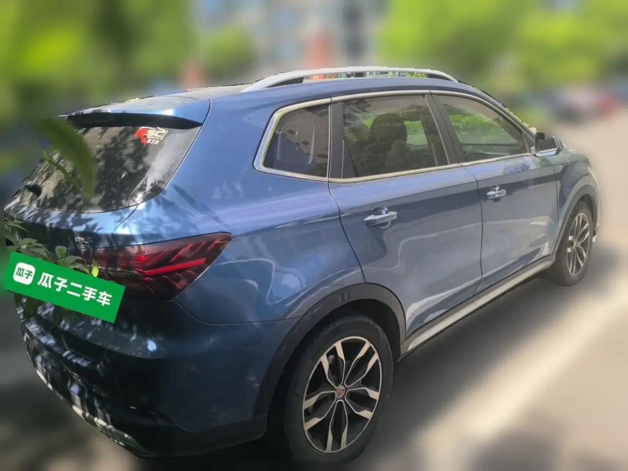 Roewe RX5 2016 30T Two-Wheel Drive Automatic Internet Smart Edition — миниатюра 6