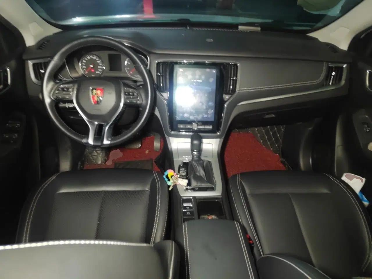 Roewe RX5 2019 20T Two-Wheel Drive Automatic Ali Smart Connectivity Platinum Edition — миниатюра 10